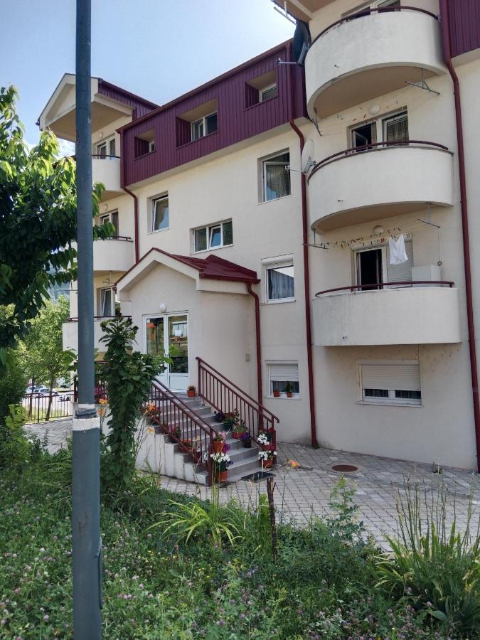 Studio Apartman D&S 플루지네 외부 사진